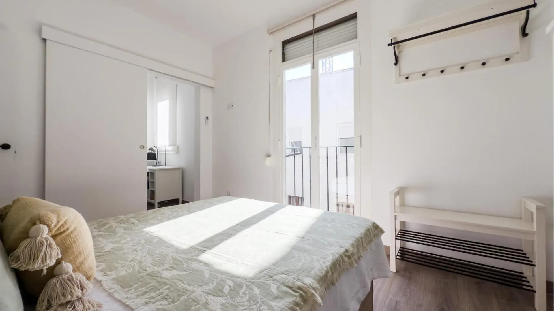 شقة Precioso Apartamento En Ronda Sant Pau برشلونة