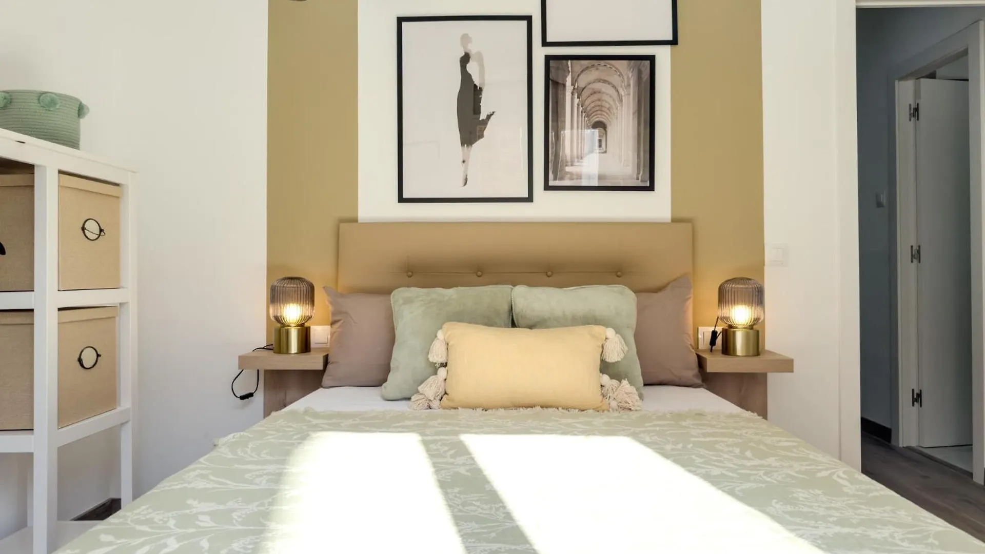 Precioso Apartamento En Ronda Sant Pau Barcelona